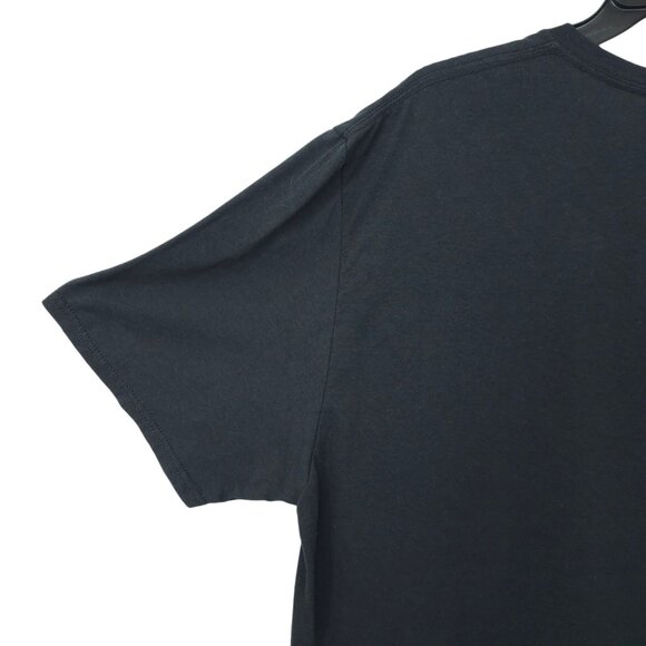 Hunt Hard Graphic T Shirt Mens Size 2XL Retriever Mallard Ducks Flag Tee Black - Picture 14 of 15